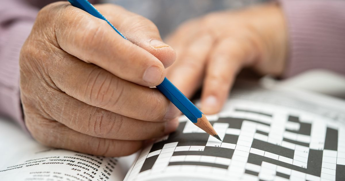 Brain activity after sixty: Creativity as the key to mental health