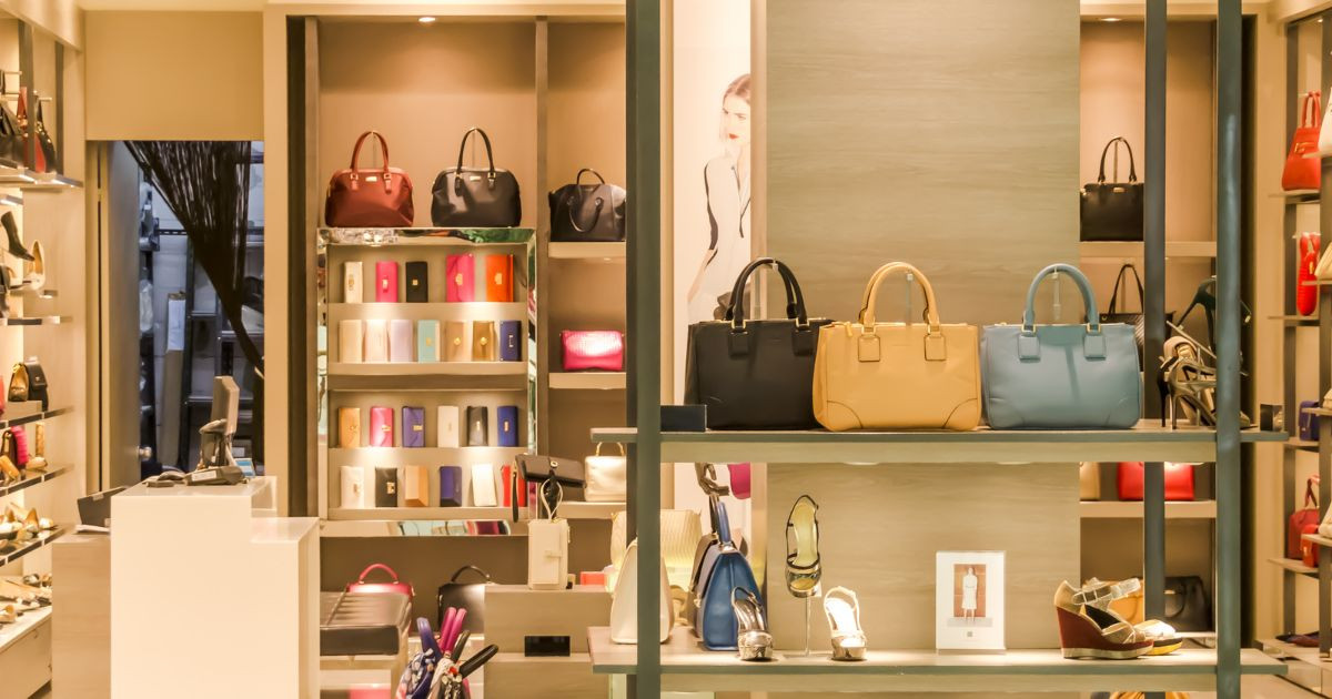 Emotions on the Plate: How Mindful Eating Shapes Our Decision-Making