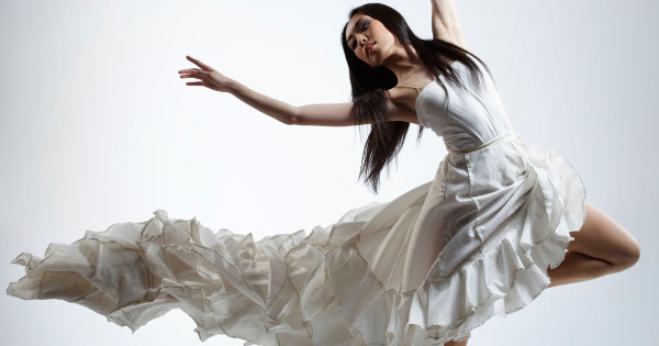 Harmonic Balance in Study: How to Combine Seriousness and Lightness for Effective Leadership and Personal Growth