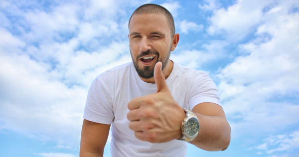 Lebenszeugnis: Wie man sich eine Note für Selbstbewusstsein gibt und den Schlüssel zum persönlichen Wachstum erhält?