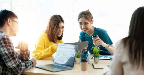 Behärska din tid och sinne: Personlig coaching för en harmonisk förening av studier och socialt liv