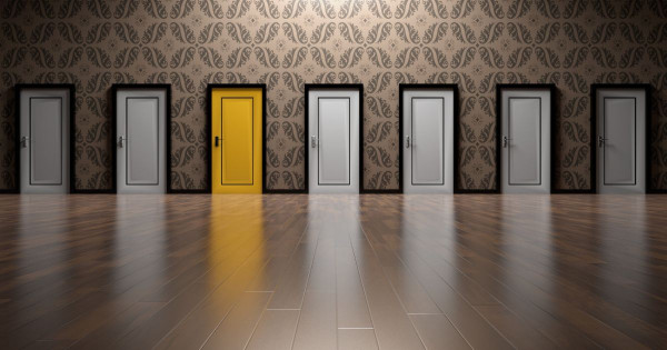 How to make effective decisions when you have too many options.