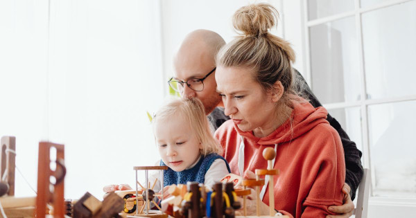 Comment créer des valeurs familiales saines qui soutiennent les enfants et les adultes