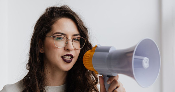 Comment parler pour que les gens veuillent vous écouter