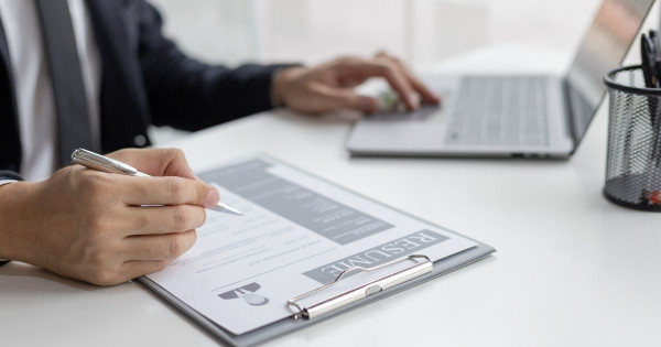 Set goals for success in the gig economy and turn life changes into opportunities