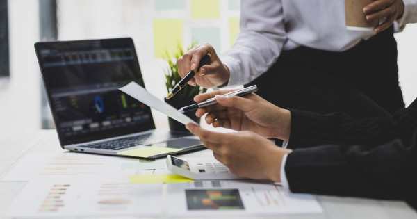 41 – 60 Jahre: Finanz- und Investitionsplanung
